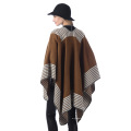 Cobertor feminino de inverno quente reversível de cashmere superdimensionado Poncho capa xale casaco